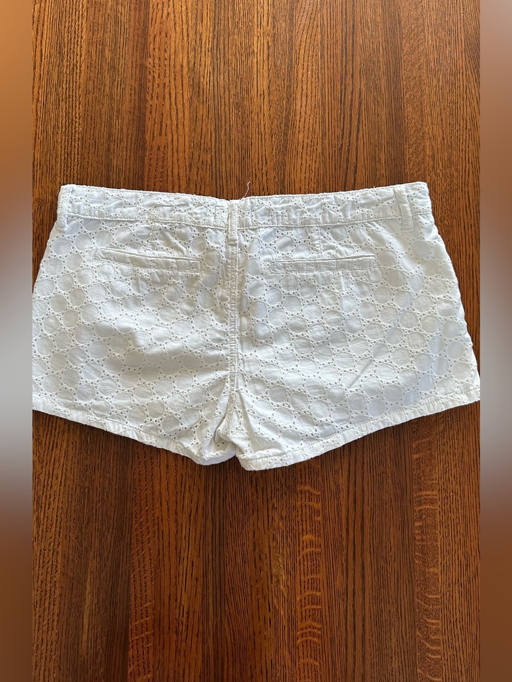 SO White Eyelet High Waist Shorts - Picture 2 of 7